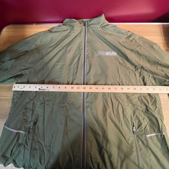 Men's Olive Green Jacket - Picture 5 of 6